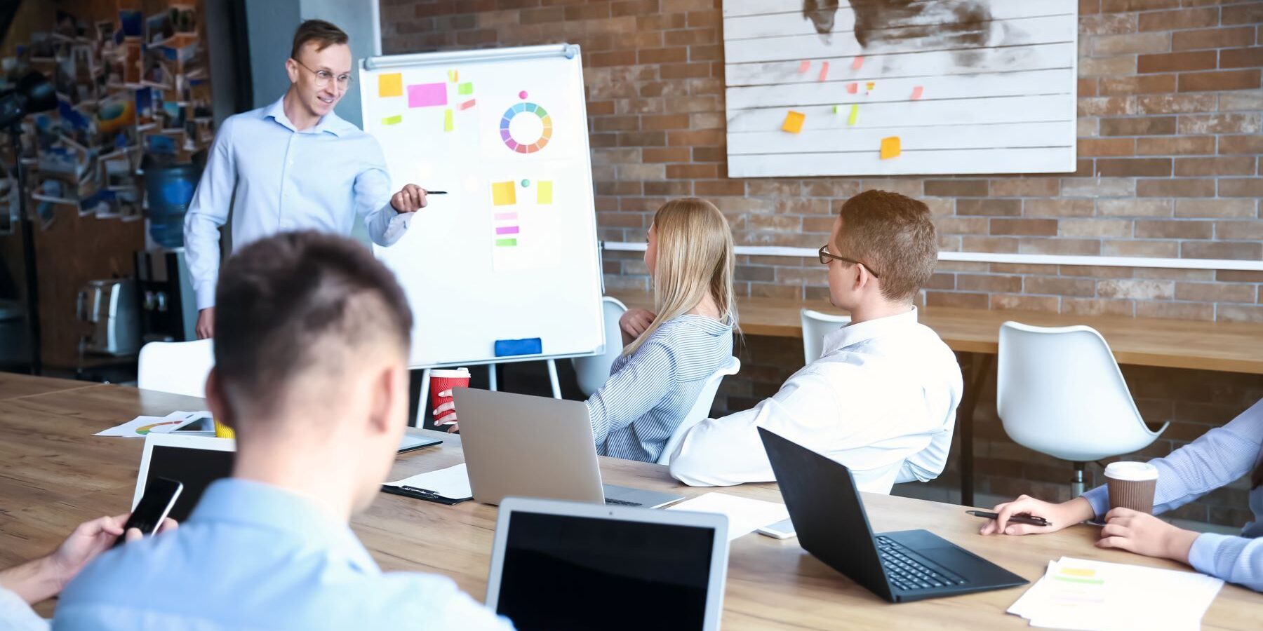ustart der Projekteaufträge nach Homeoffice – Präsenzseminar Projektmanagement unterstützt bei der effektiven Planung, Steuerung sowie Umsetzung
